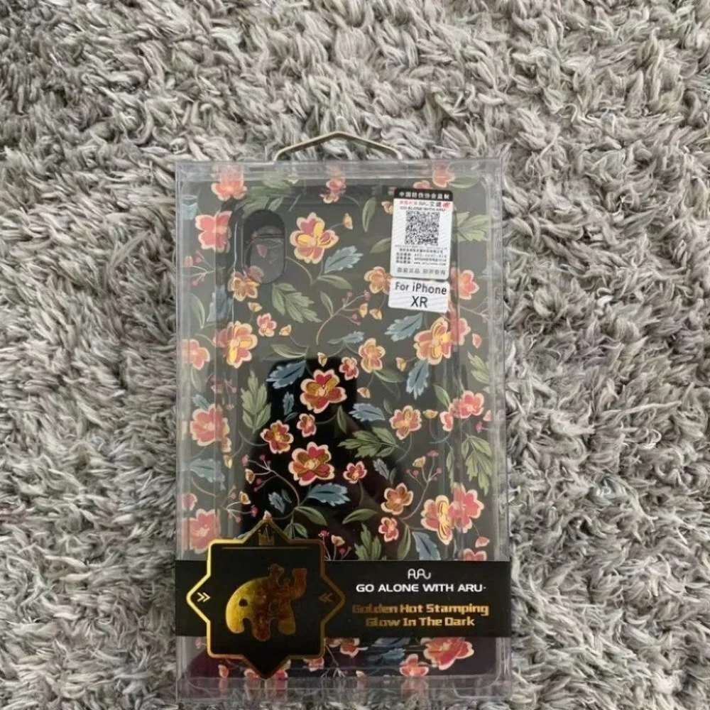 iPhone XR Floral tpu gold stamp case
